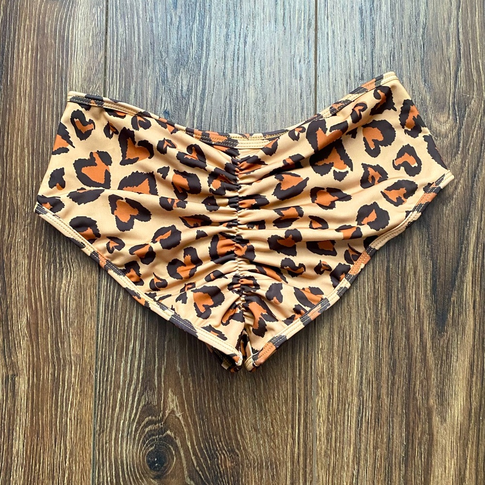 ❌SOLD OUT❌ Animal Print Bikini Bottoms